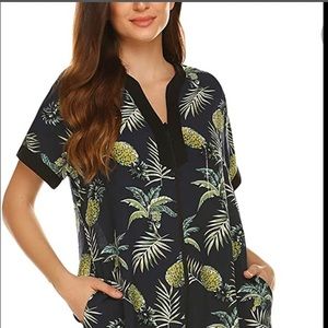 NWT House dress/ Robe